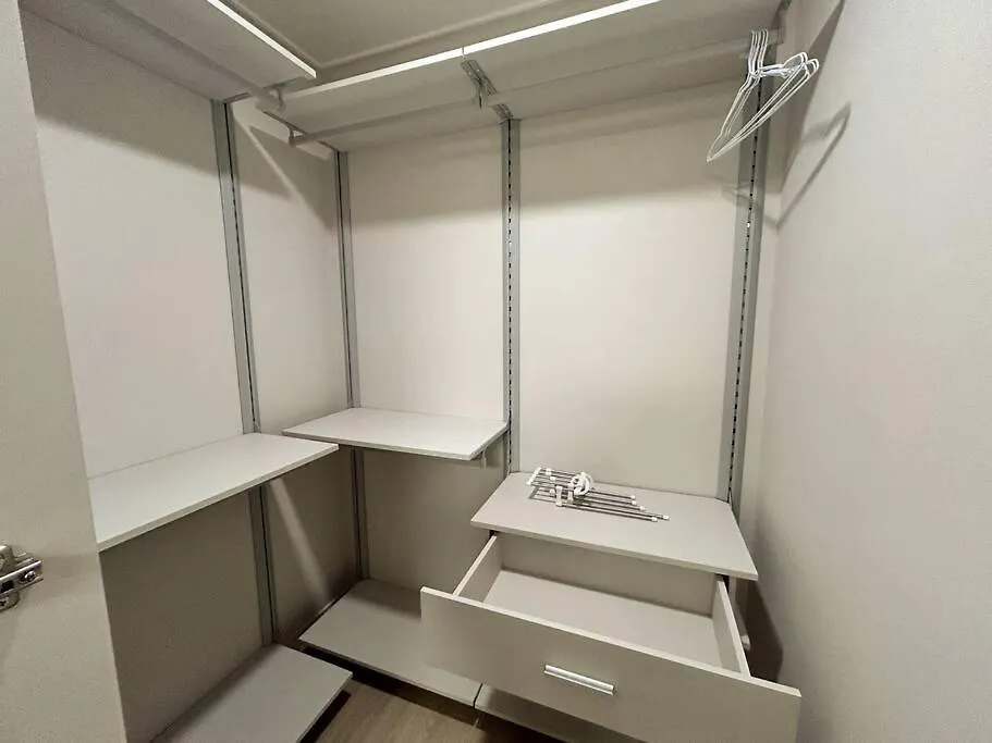 L13 Newly Built 1Min To Metro Station Apartment Incheon